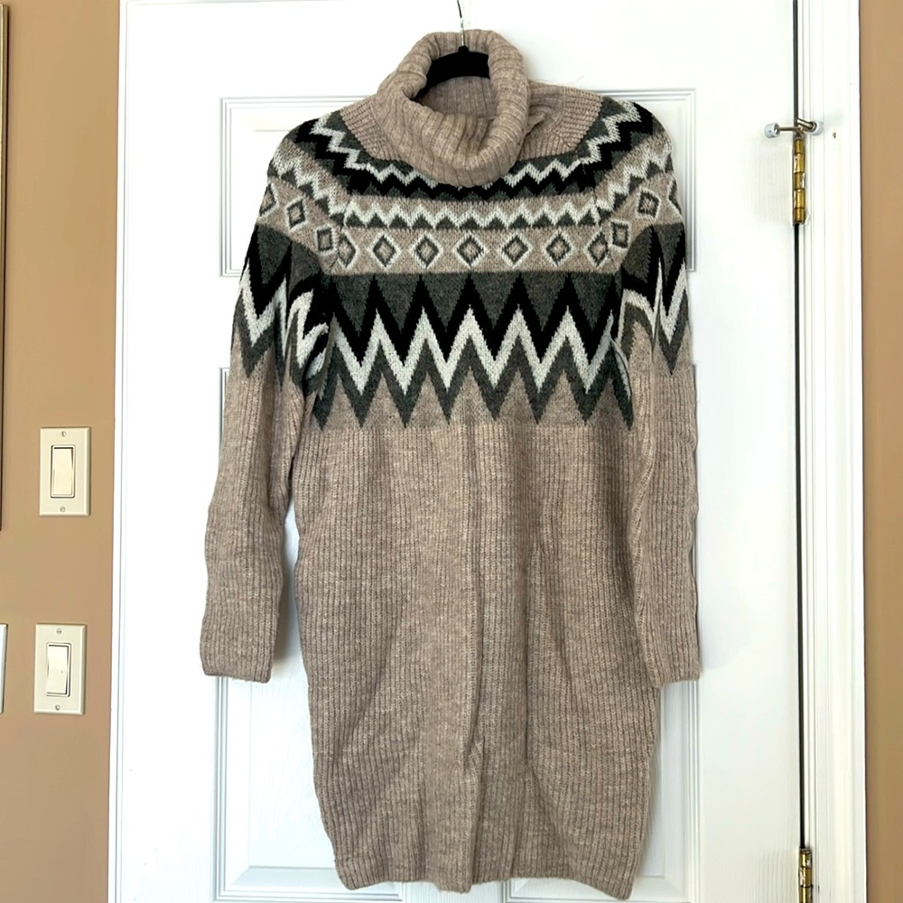 NWOT Express sweater dress, Warm!